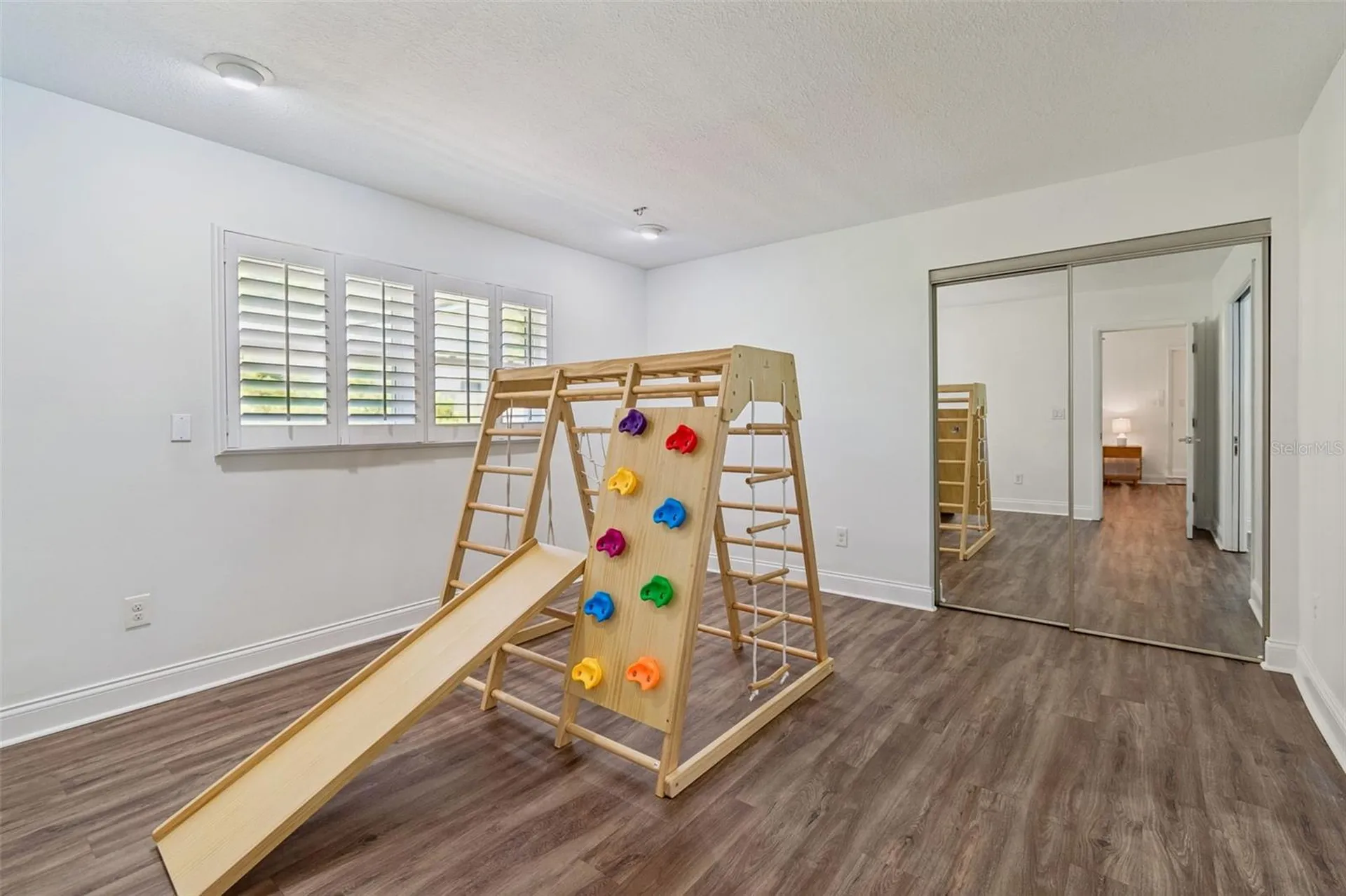 2540 Lake Ellen Circle Tampa FL 33618