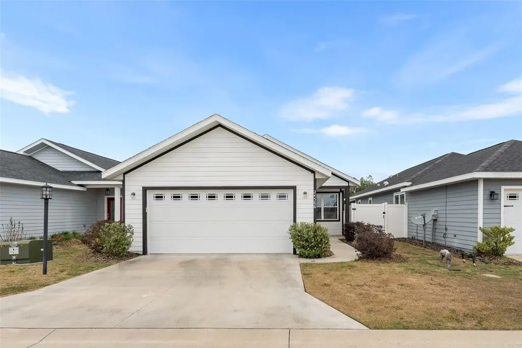 24586 SW 17th Place Newberry FL 32669