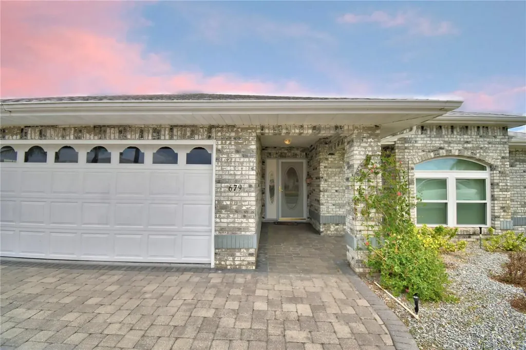 679 Sweetwater Way E Haines City FL 33844