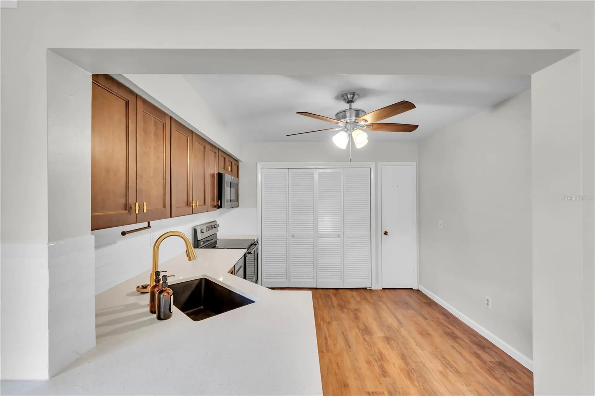4114 Pinelake Lane Tampa FL 33618