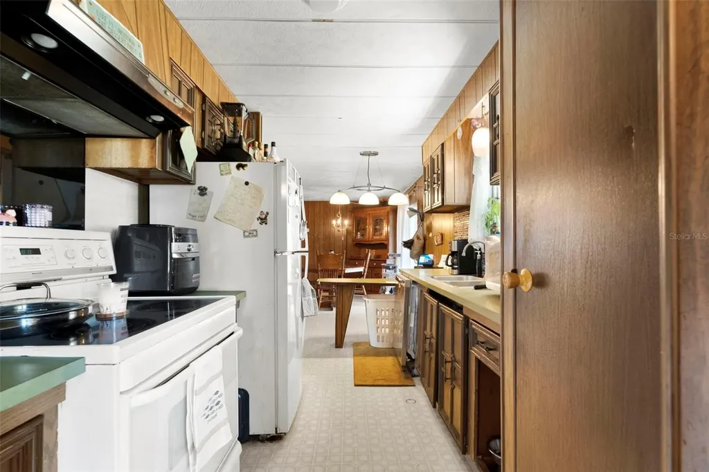 10220 Wellington Avenue Dade City FL 33525