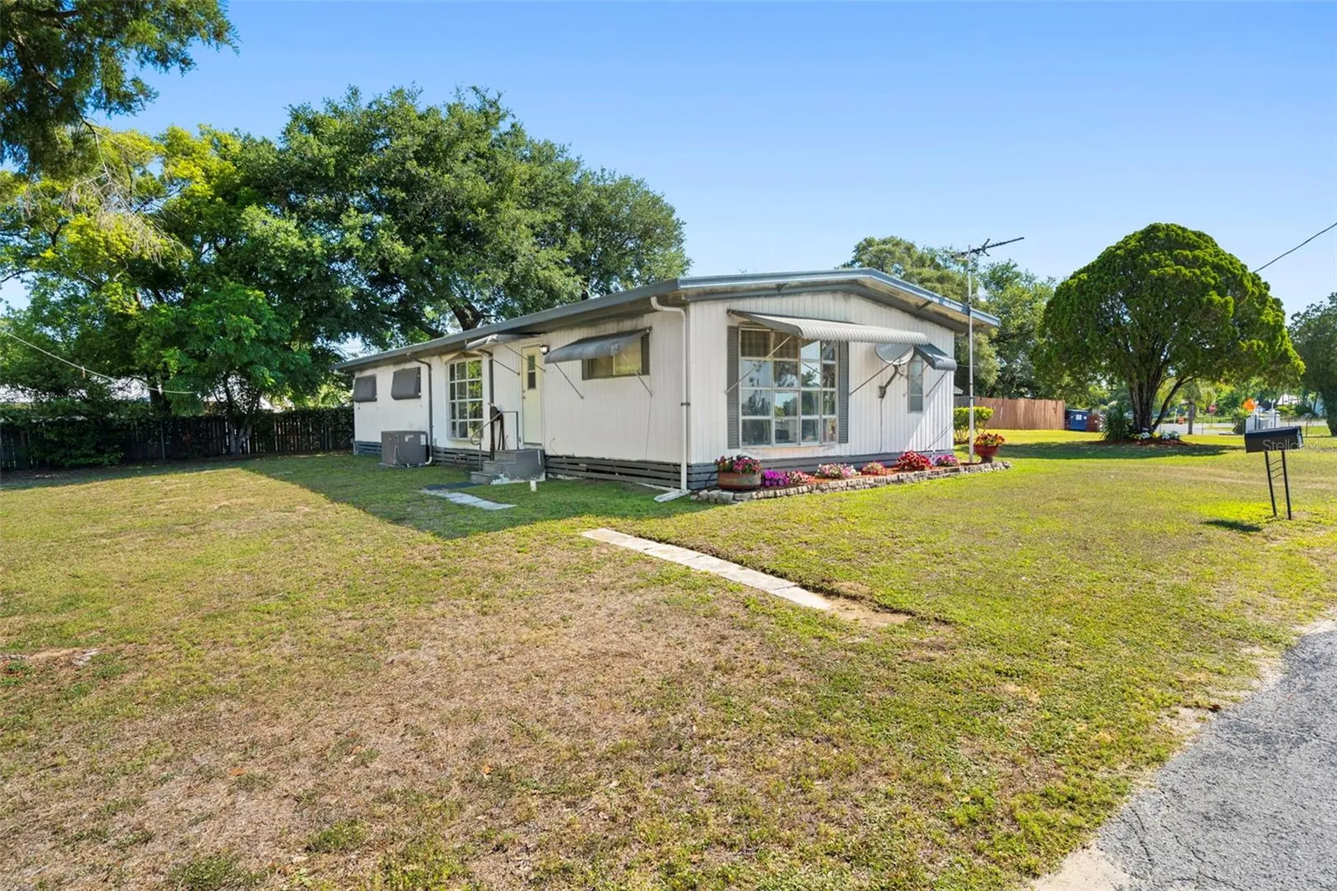 10220 Wellington Avenue Dade City FL 33525