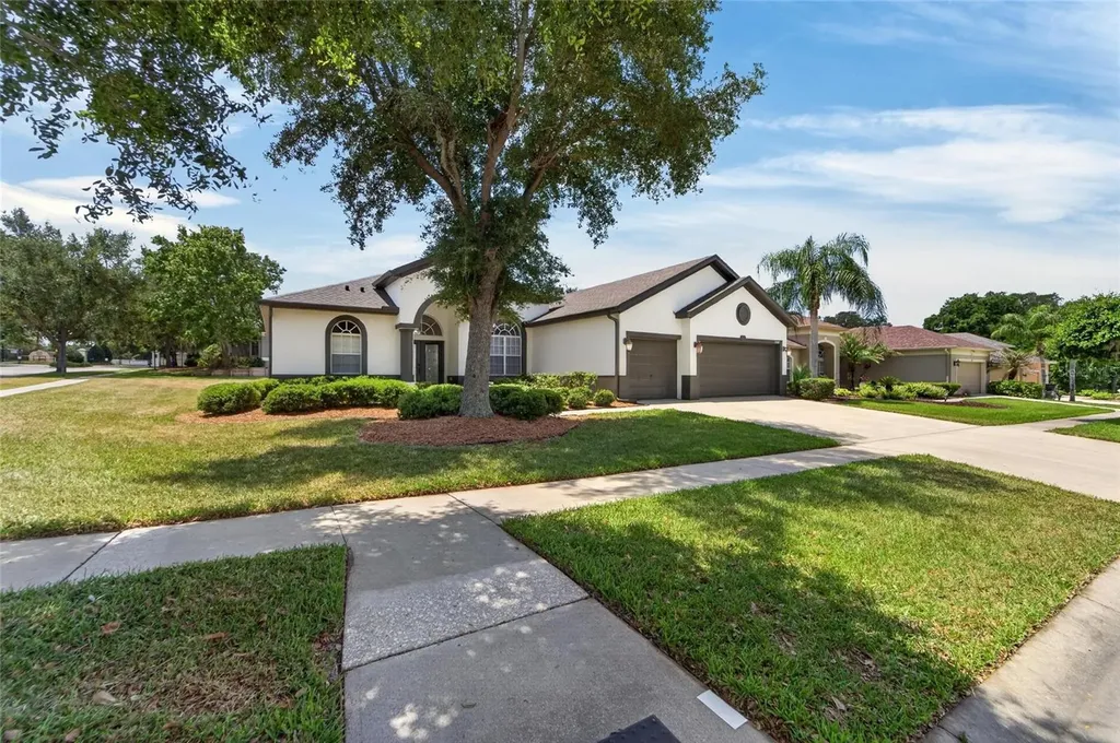 2309 Silver Trumpet Court Valrico FL 33594
