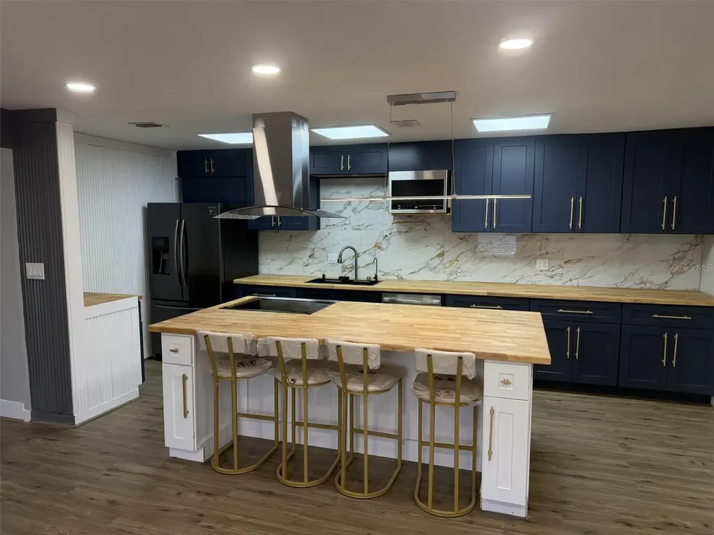 4315 Aegean Drive Tampa FL 33611