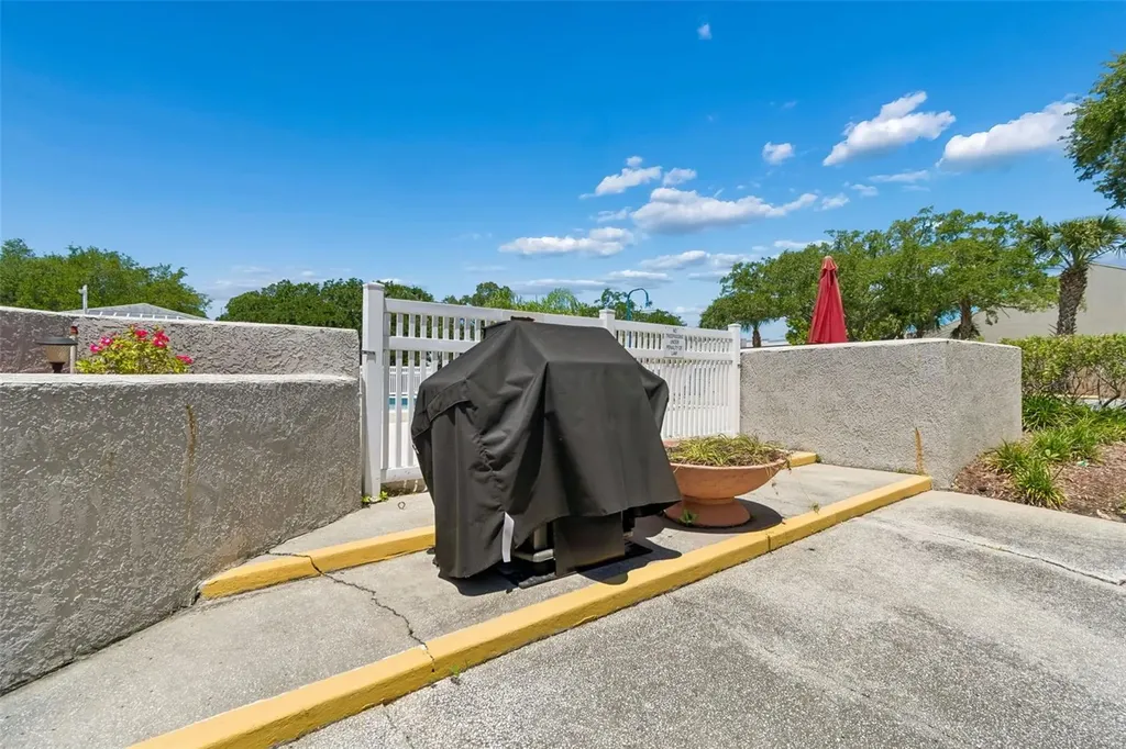 8737 Bardmoor Place Seminole FL 33777