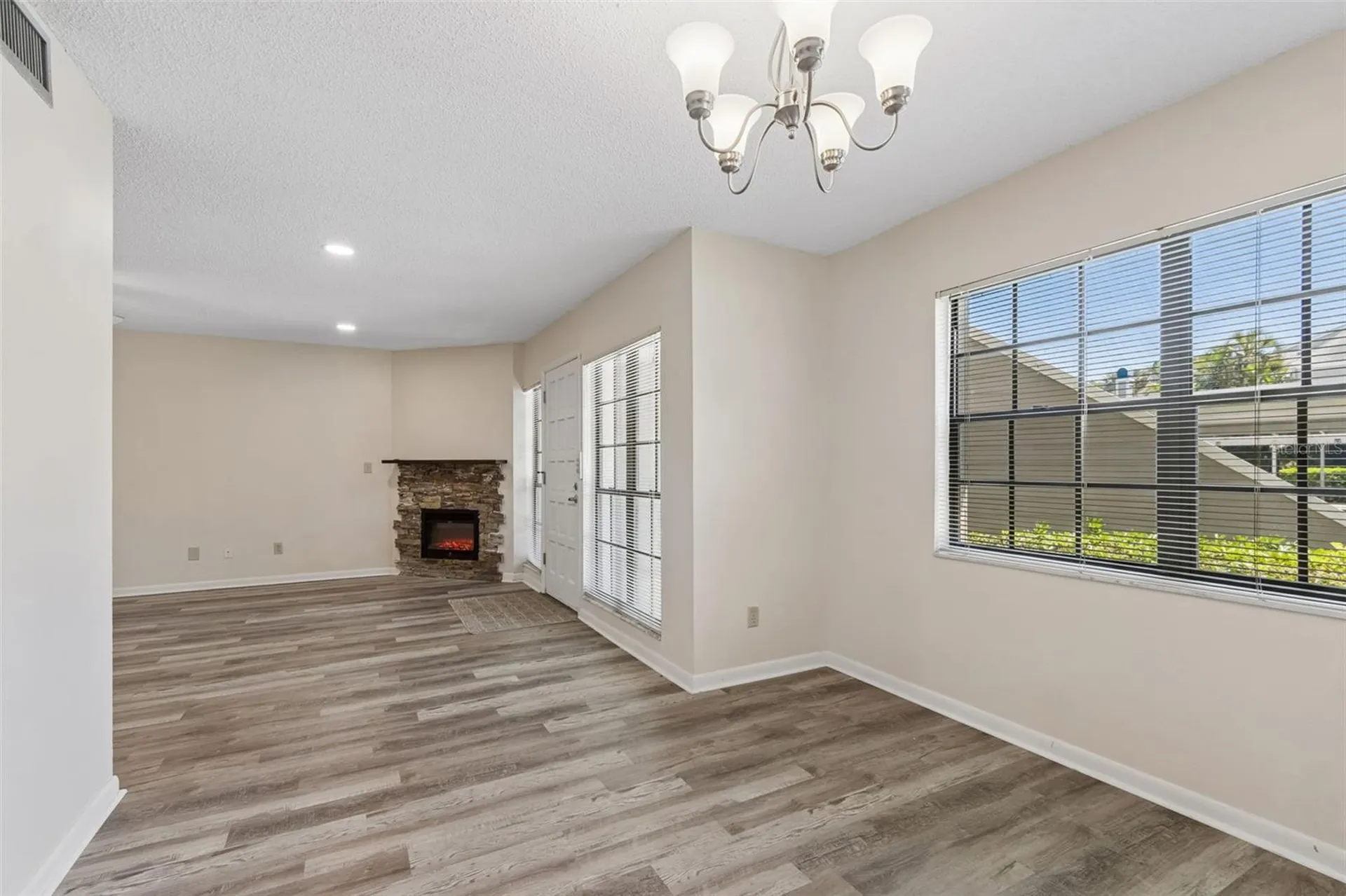 8737 Bardmoor Place Seminole FL 33777