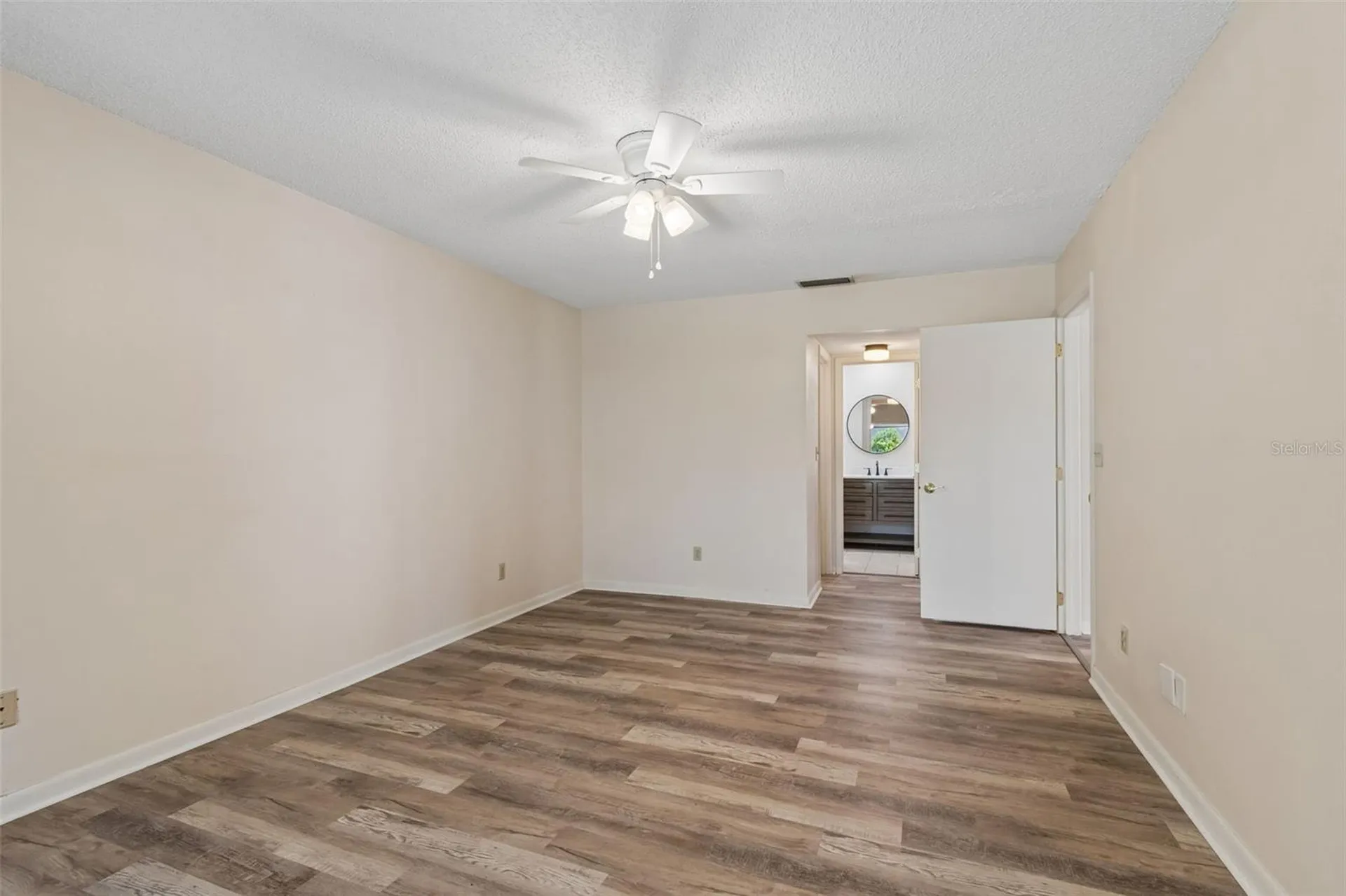 8737 Bardmoor Place Seminole FL 33777