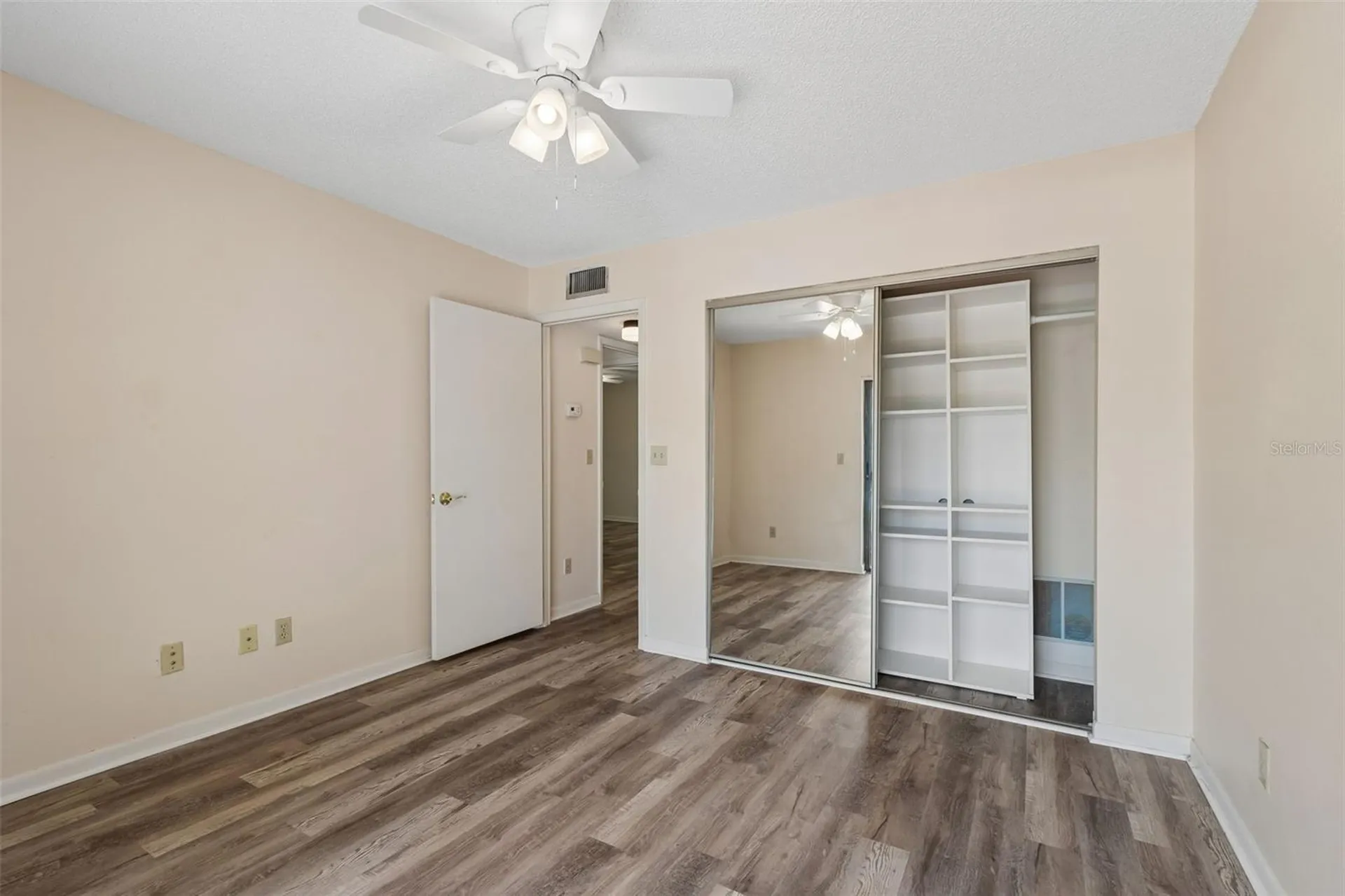 8737 Bardmoor Place Seminole FL 33777