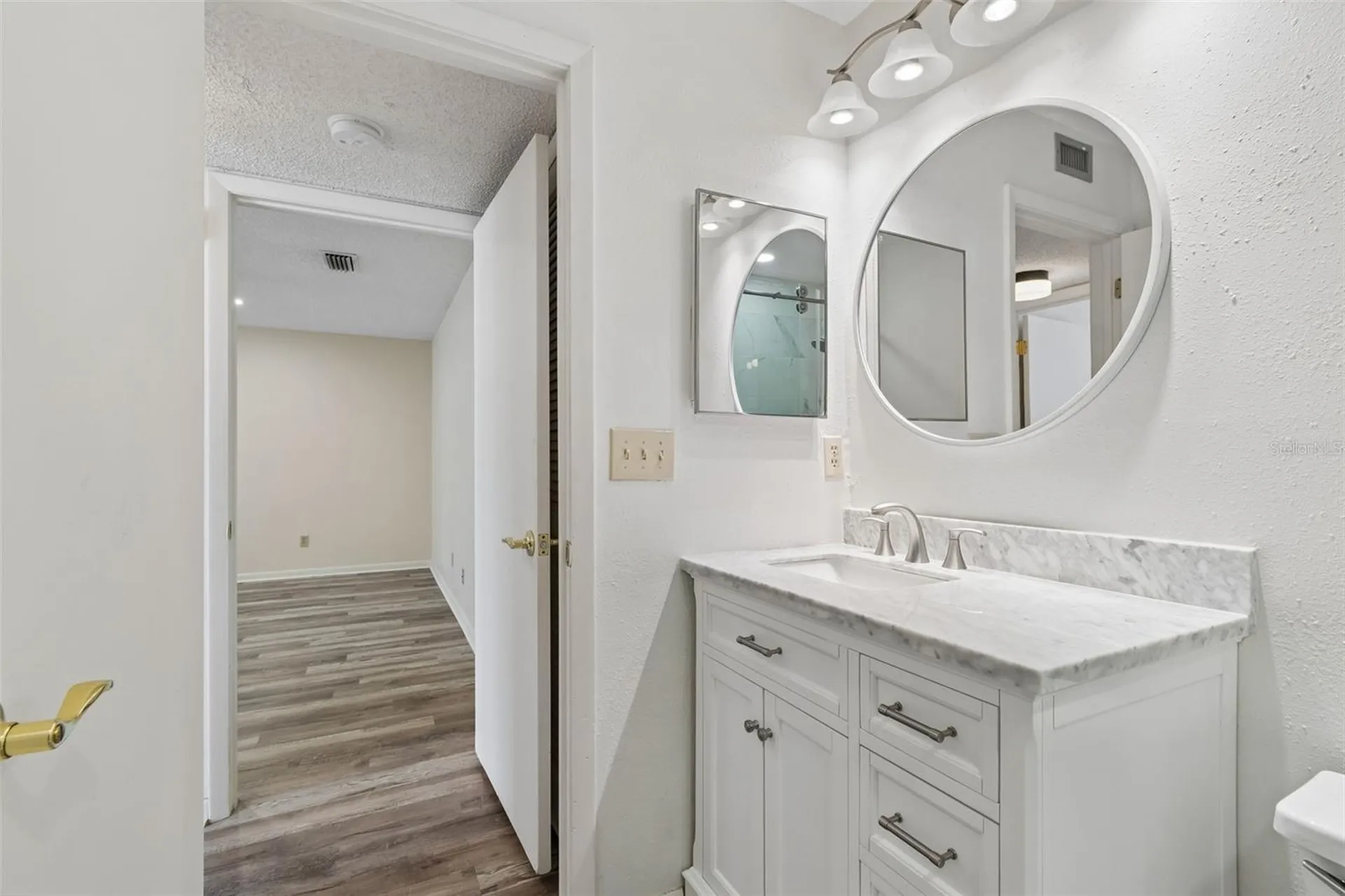 8737 Bardmoor Place Seminole FL 33777