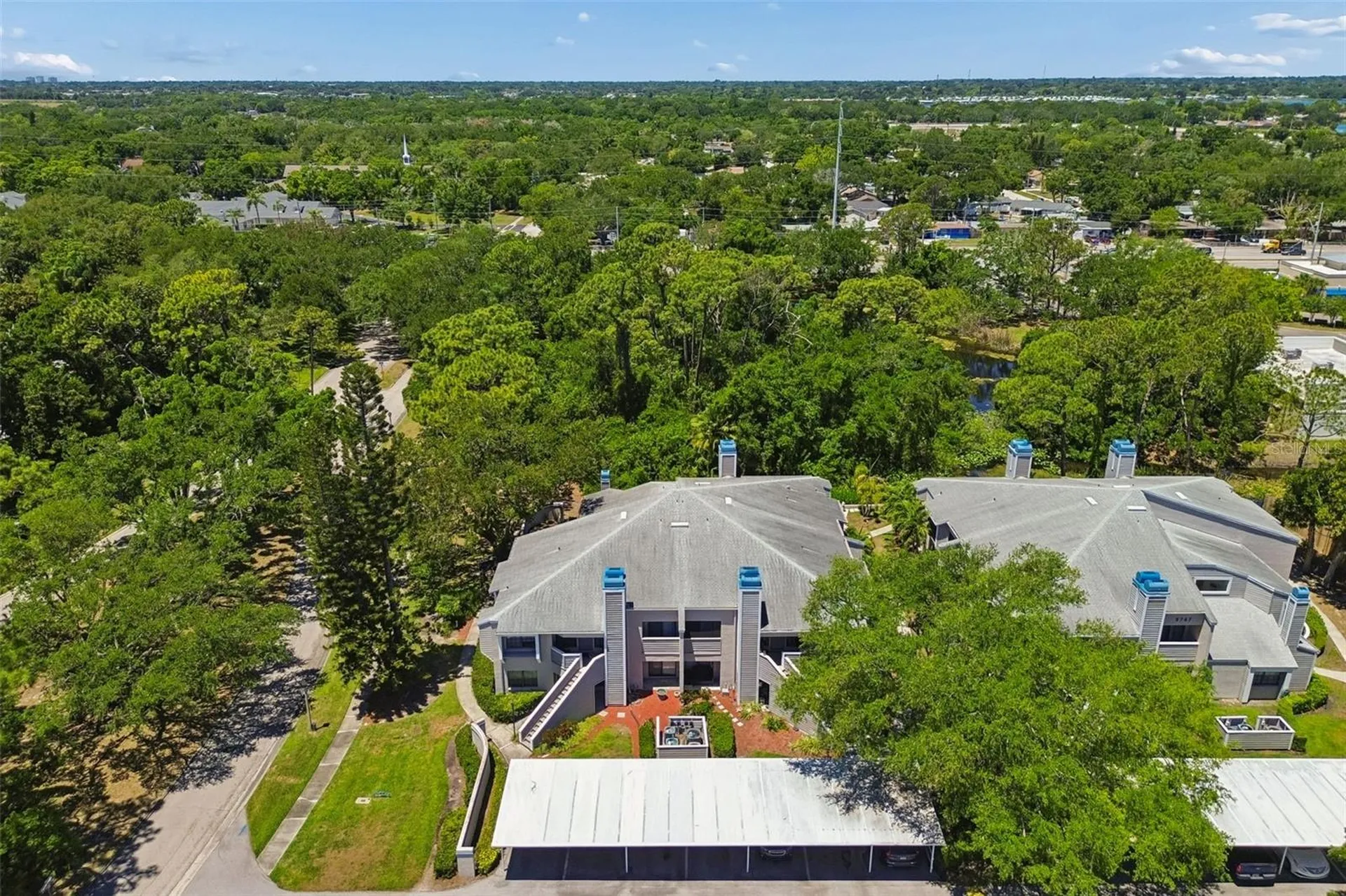 8737 Bardmoor Place Seminole FL 33777