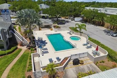 8737 Bardmoor Place Seminole FL 33777