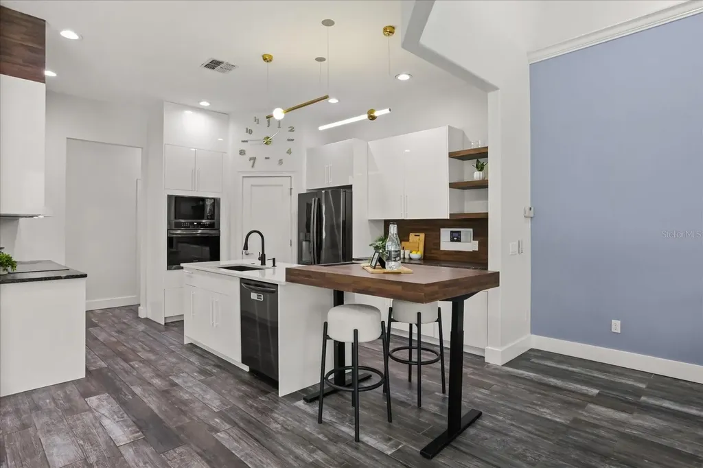 987 Brightwater Circle Maitland FL 32751