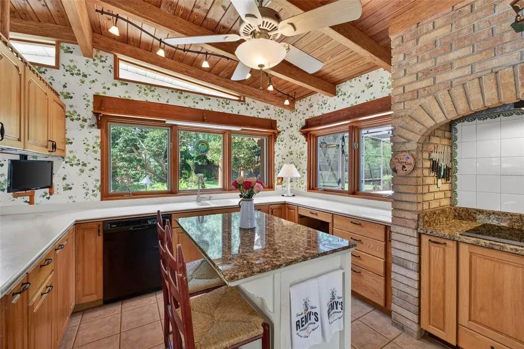 457 Victor Avenue Longwood FL 32750
