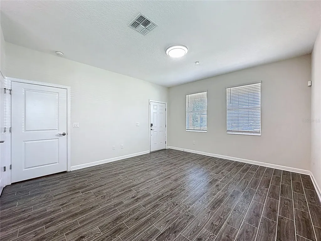 521 Brunswick Drive Davenport FL 33837