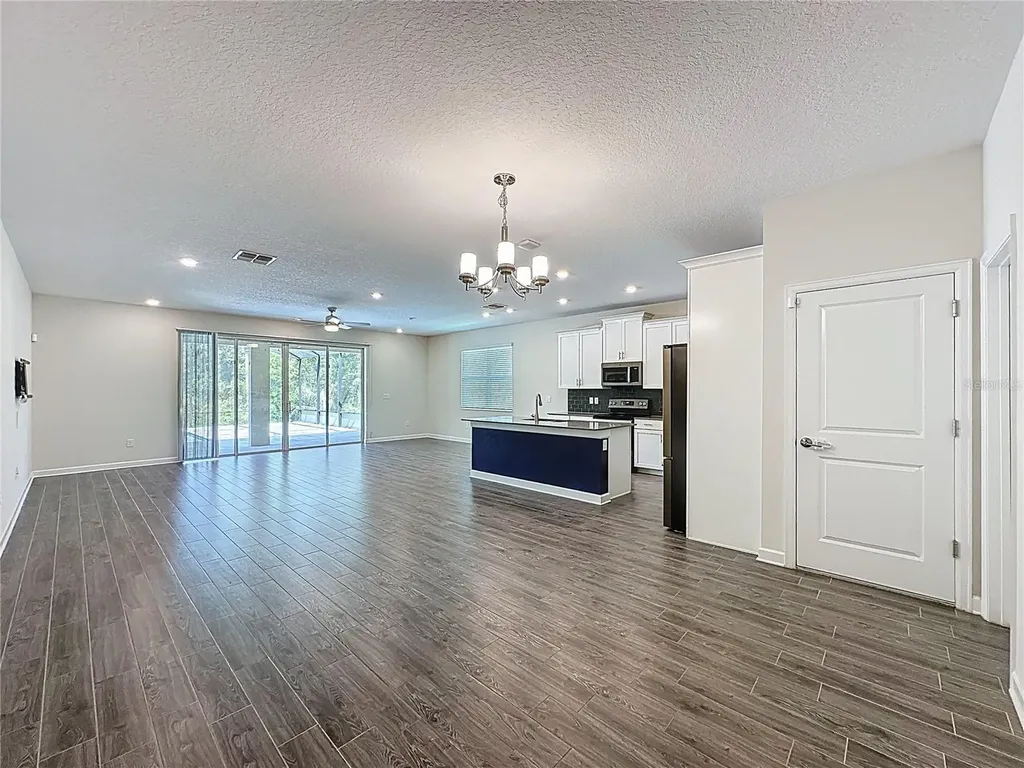521 Brunswick Drive Davenport FL 33837