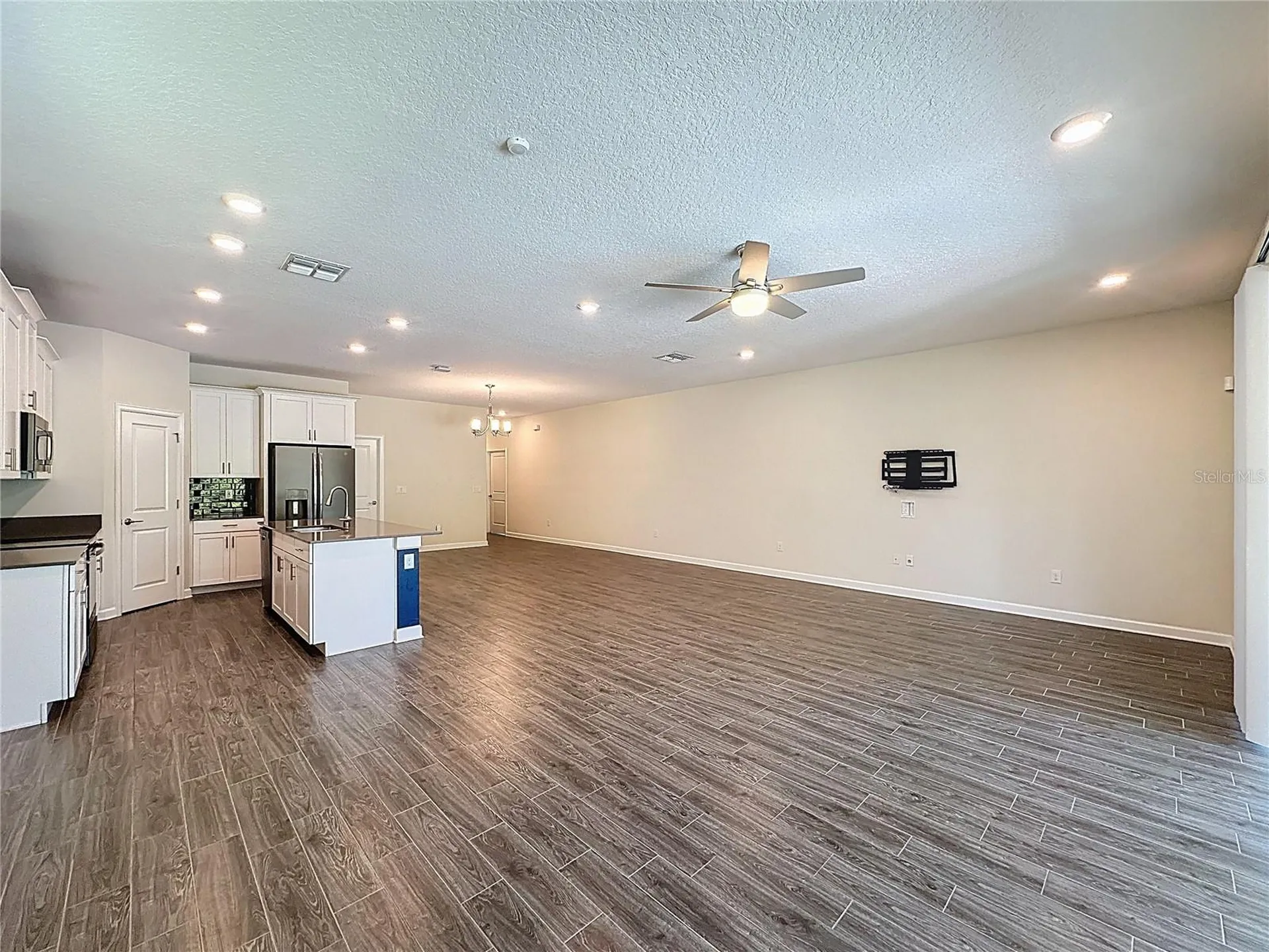 521 Brunswick Drive Davenport FL 33837