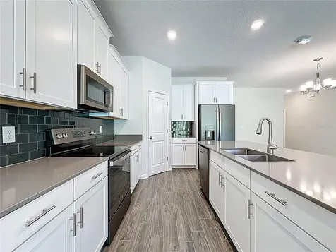 521 Brunswick Drive Davenport FL 33837
