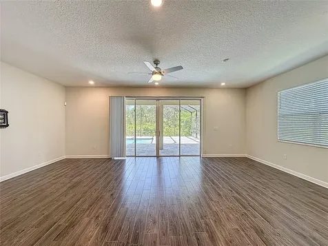 521 Brunswick Drive Davenport FL 33837