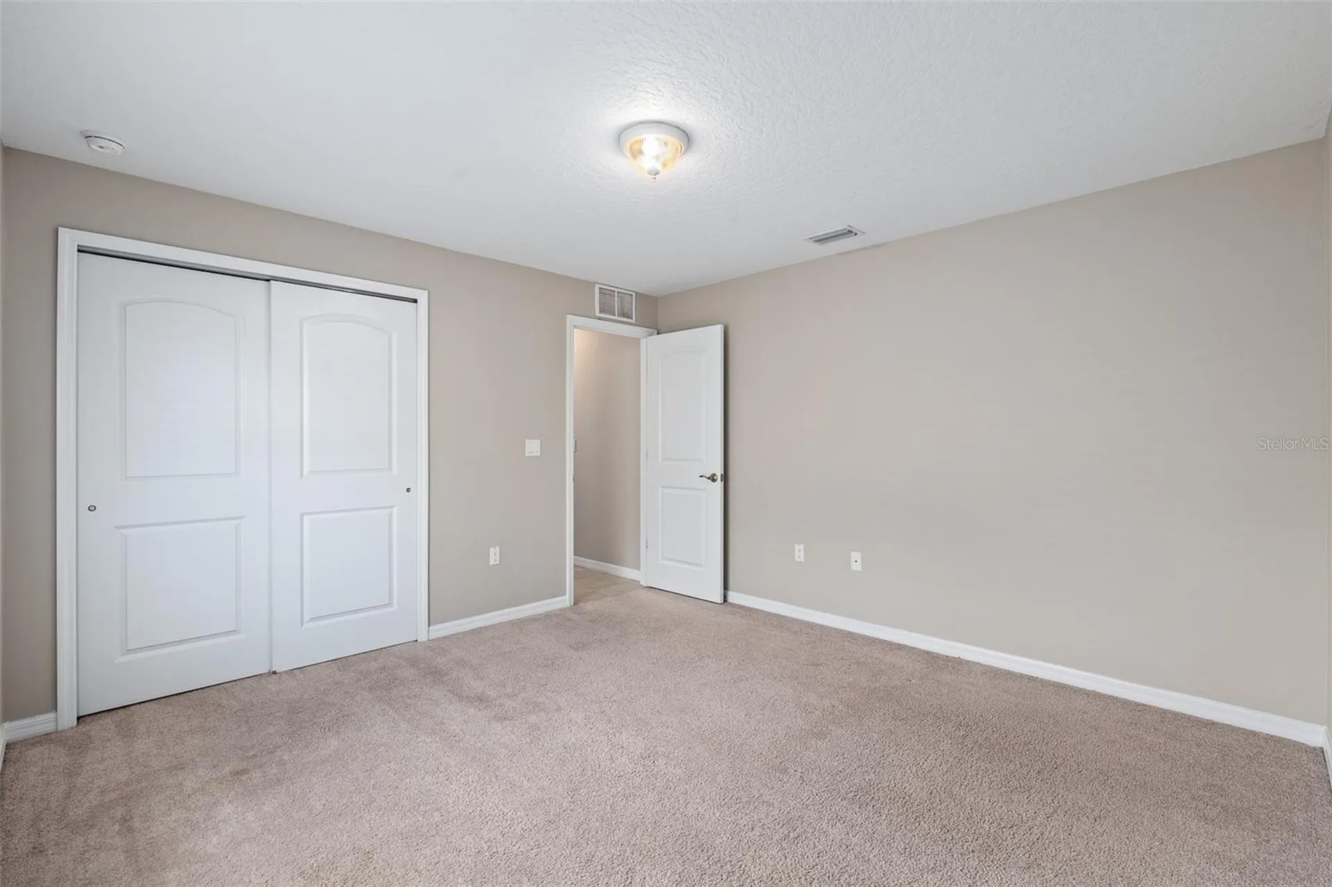 53 Pittman Drive Palm Coast FL 32164