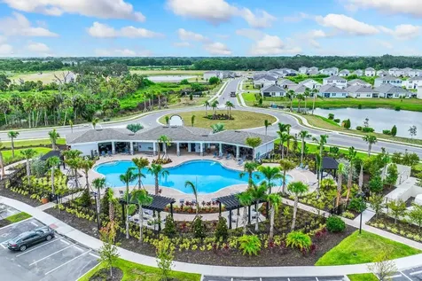 5807 Silver Moonlight Drive Palmetto FL 34221