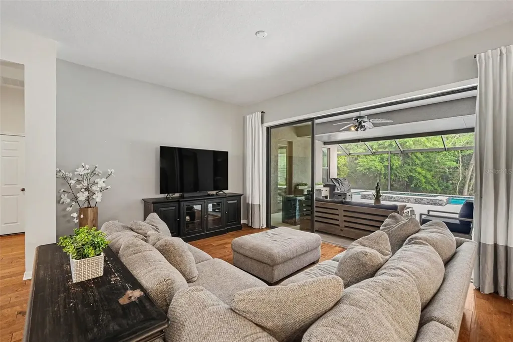 3220 Majestic View Drive Lutz FL 33558
