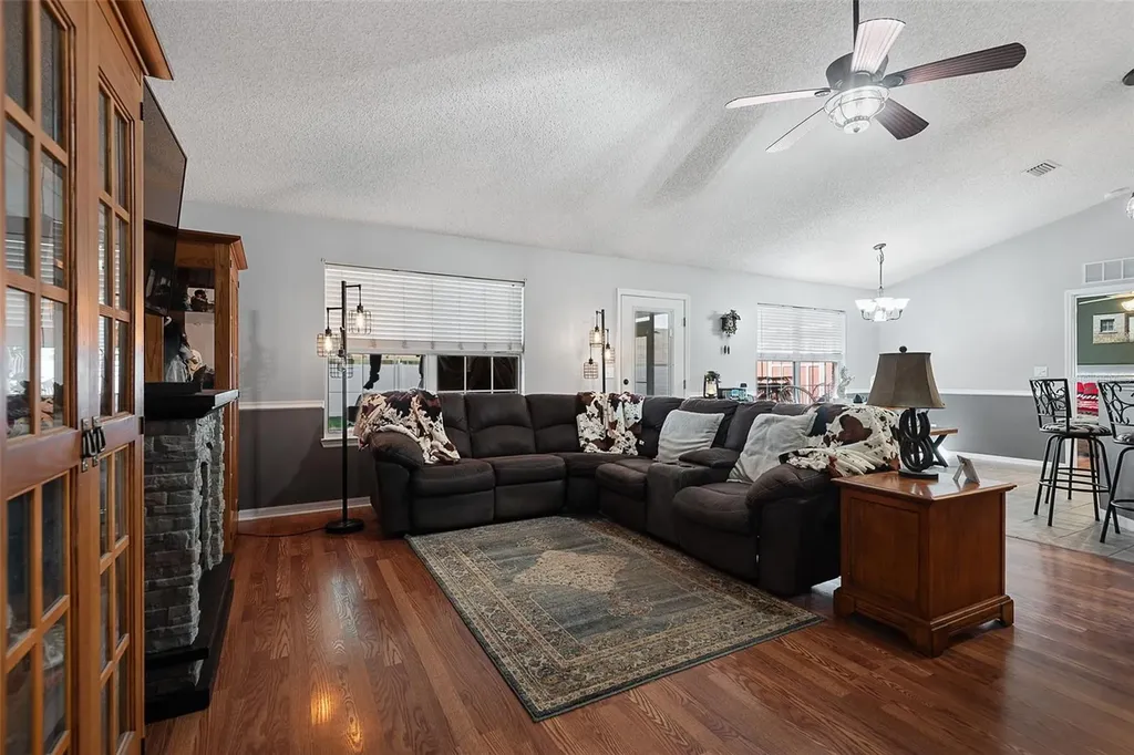 7 Lee Drive Palm Coast FL 32137