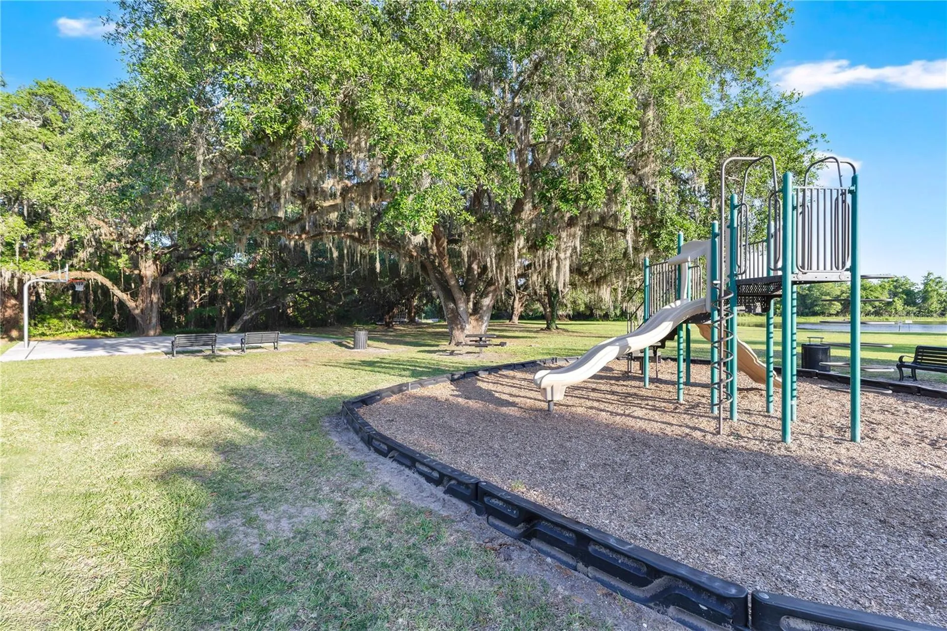 2988 Marbella Drive Kissimmee FL 34744