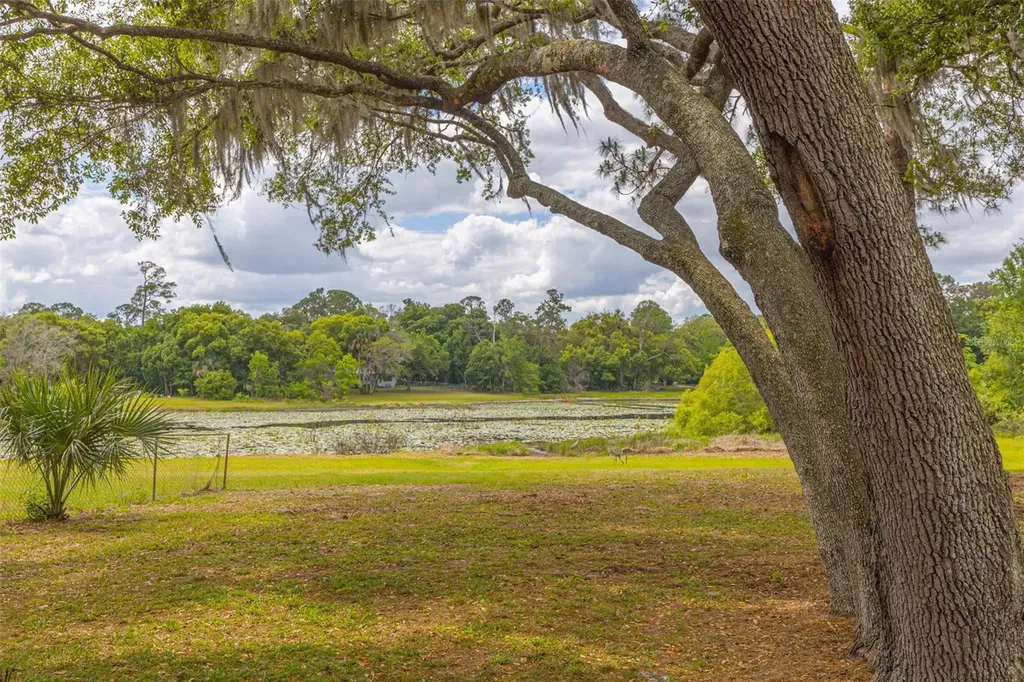 205 Angeles Road Debary FL 32713