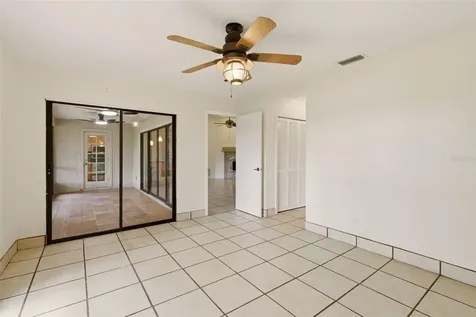 205 Angeles Road Debary FL 32713