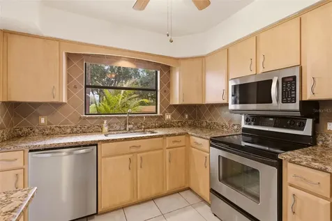 205 Angeles Road Debary FL 32713