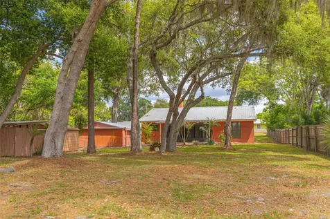 205 Angeles Road Debary FL 32713