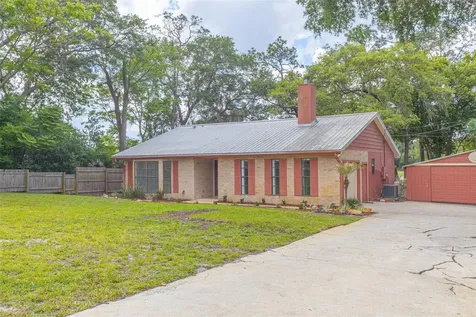 205 Angeles Road Debary FL 32713