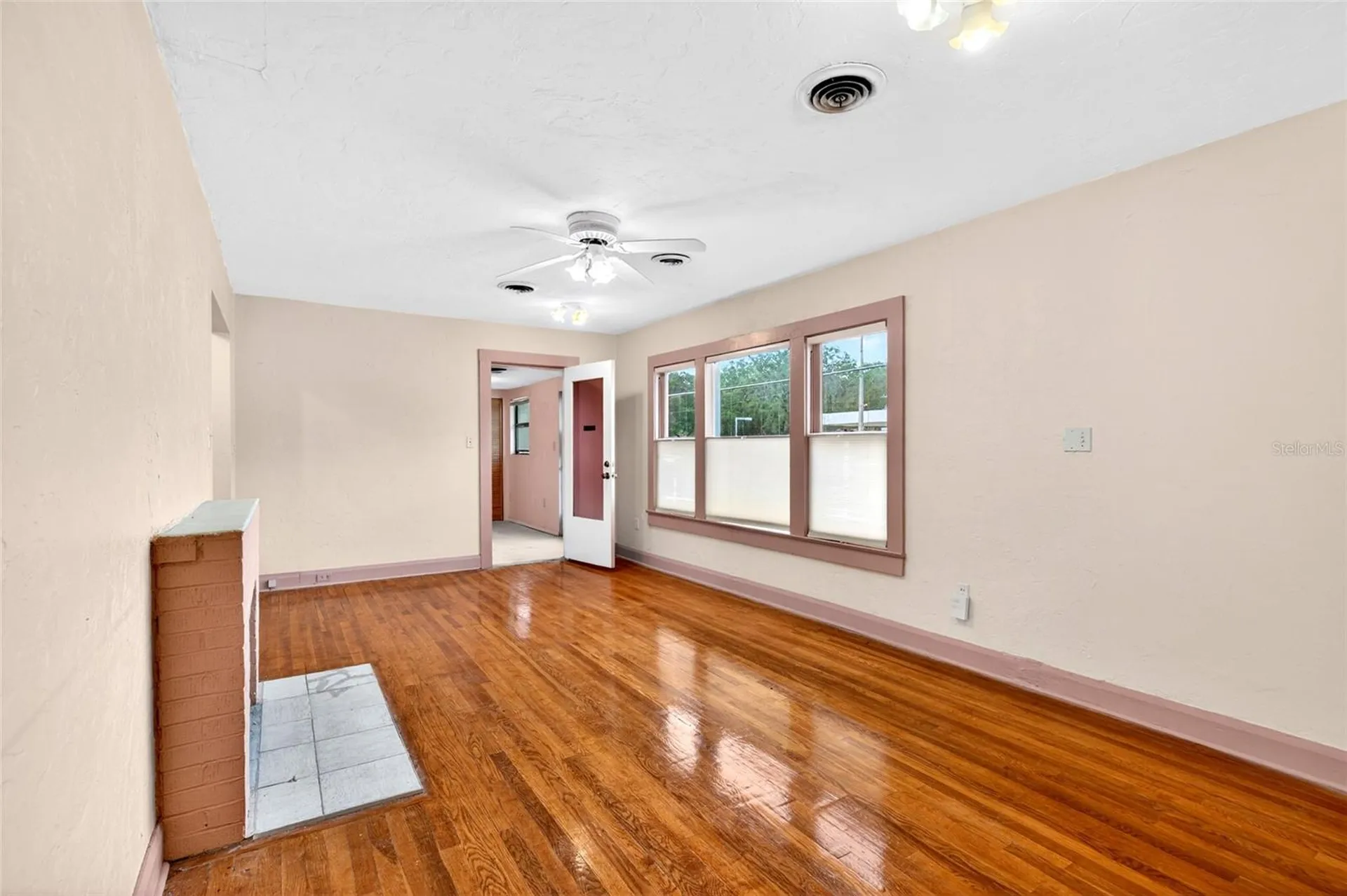 1266 E Silver Springs Boulevard Ocala FL 34470
