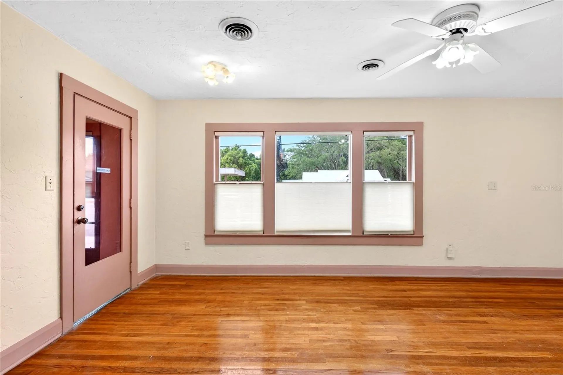 1266 E Silver Springs Boulevard Ocala FL 34470