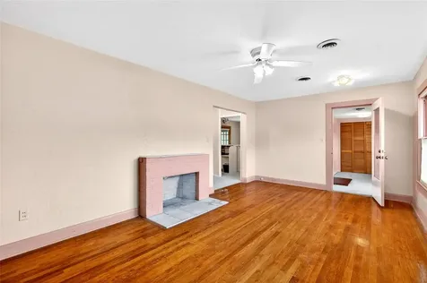 1266 E Silver Springs Boulevard Ocala FL 34470