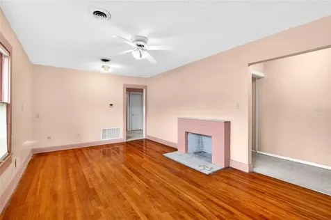 1266 E Silver Springs Boulevard Ocala FL 34470