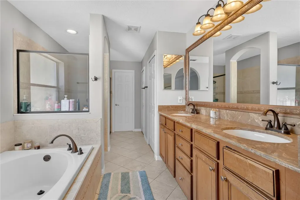 4011 Chippewa Court St Cloud FL 34772