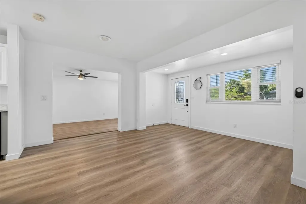 4413 W Rogers Avenue Tampa FL 33611