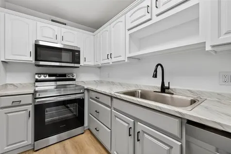 4413 W Rogers Avenue Tampa FL 33611