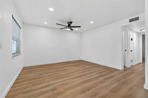 4413 W Rogers Avenue Tampa FL 33611