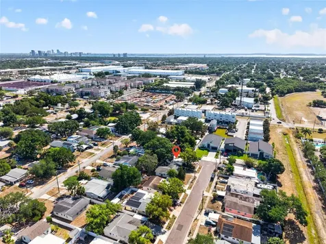 4413 W Rogers Avenue Tampa FL 33611