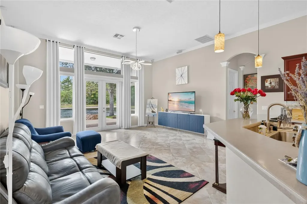 2056 Autumn View Drive Orlando FL 32825