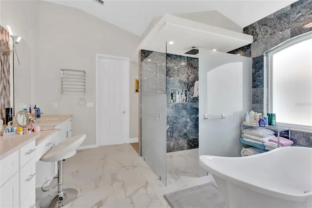 2056 Autumn View Drive Orlando FL 32825