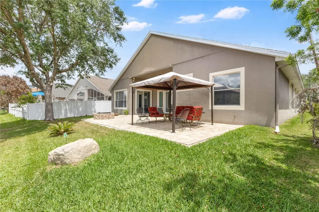 2056 Autumn View Drive Orlando FL 32825