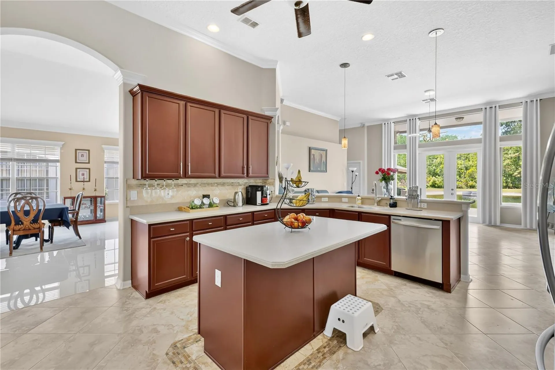 2056 Autumn View Drive Orlando FL 32825