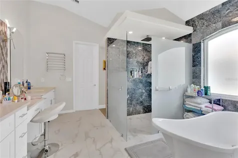 2056 Autumn View Drive Orlando FL 32825