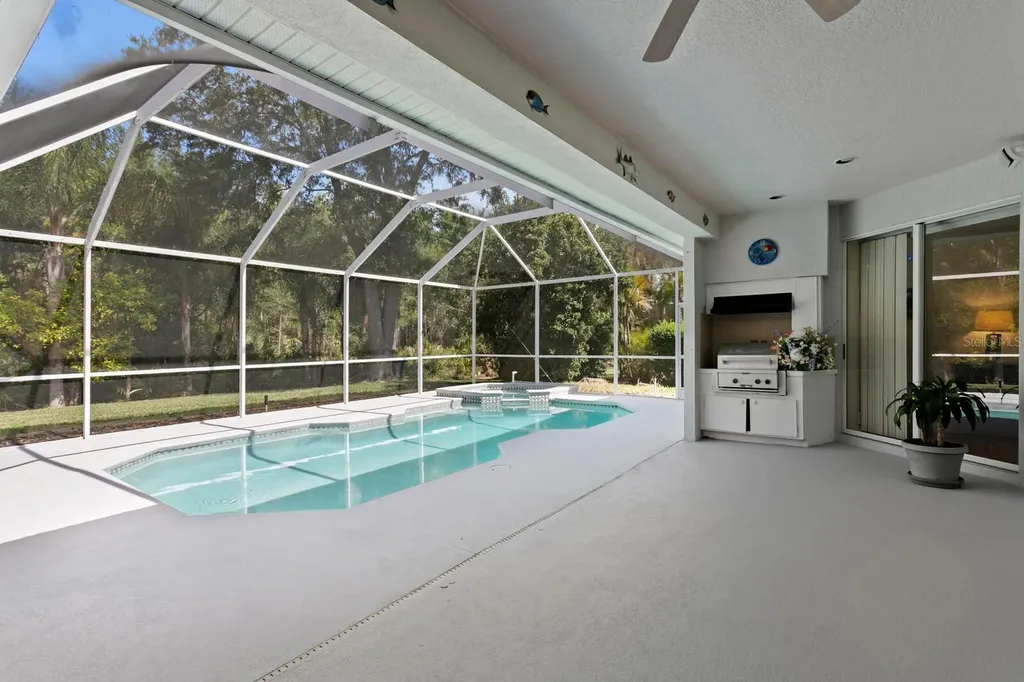 17888 Arbor Greene Drive Tampa FL 33647