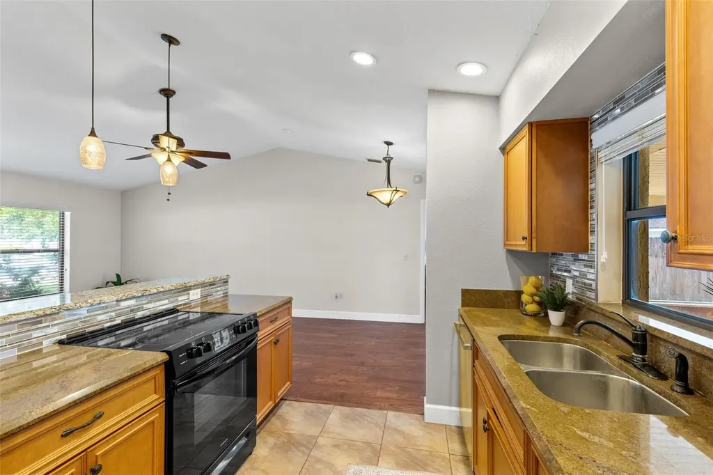 1049 Dishman Loop Oviedo FL 32765