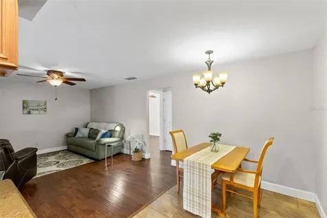 1049 Dishman Loop Oviedo FL 32765