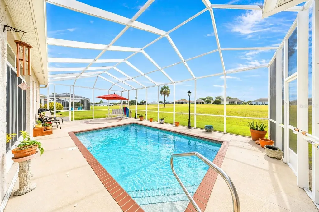 1983 NW 58th Court Ocala FL 34482